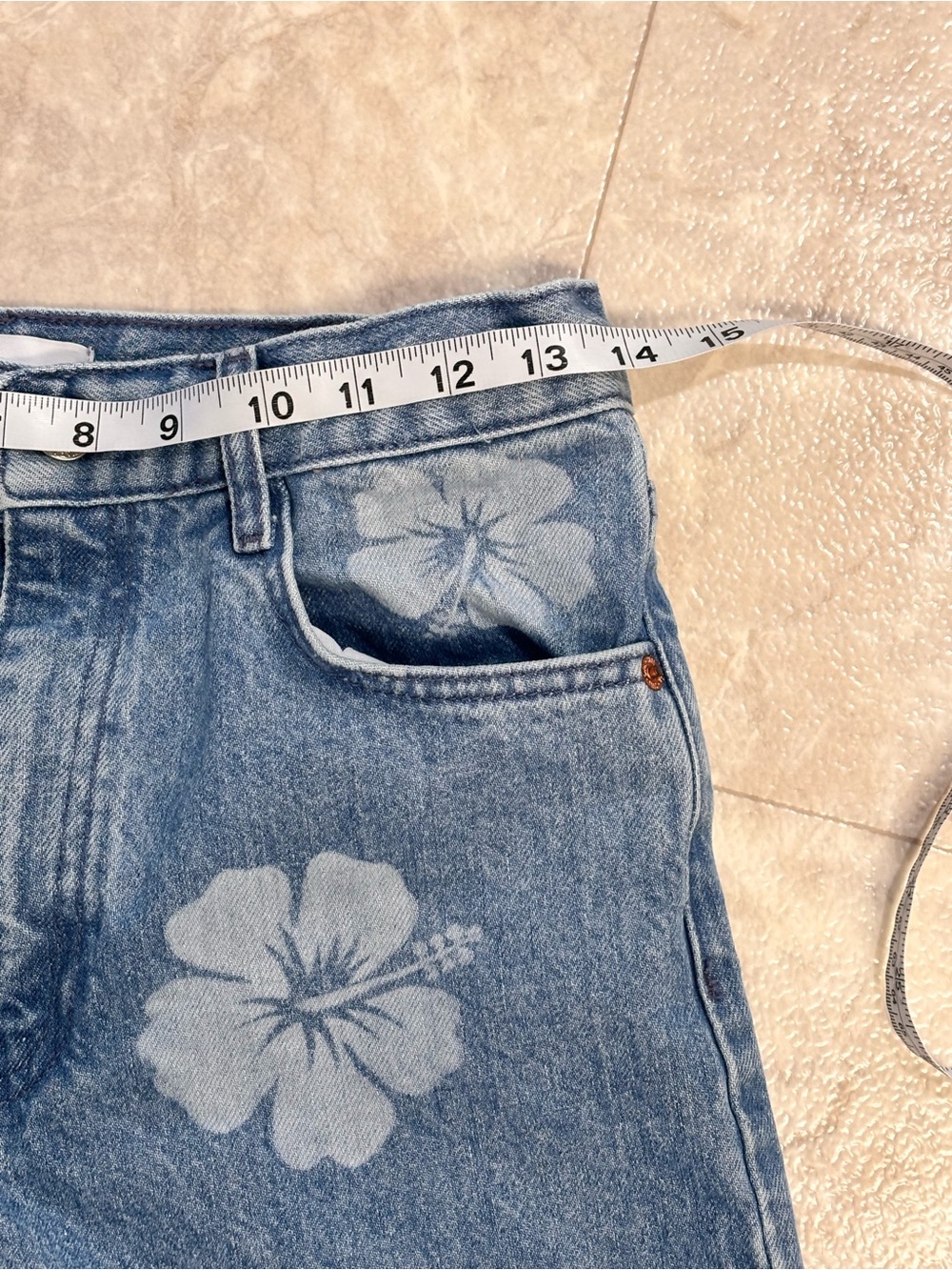 ZARA Wide Leg High Rise Hibiscus Print Jeans Size 2 - Picture 12 of 13